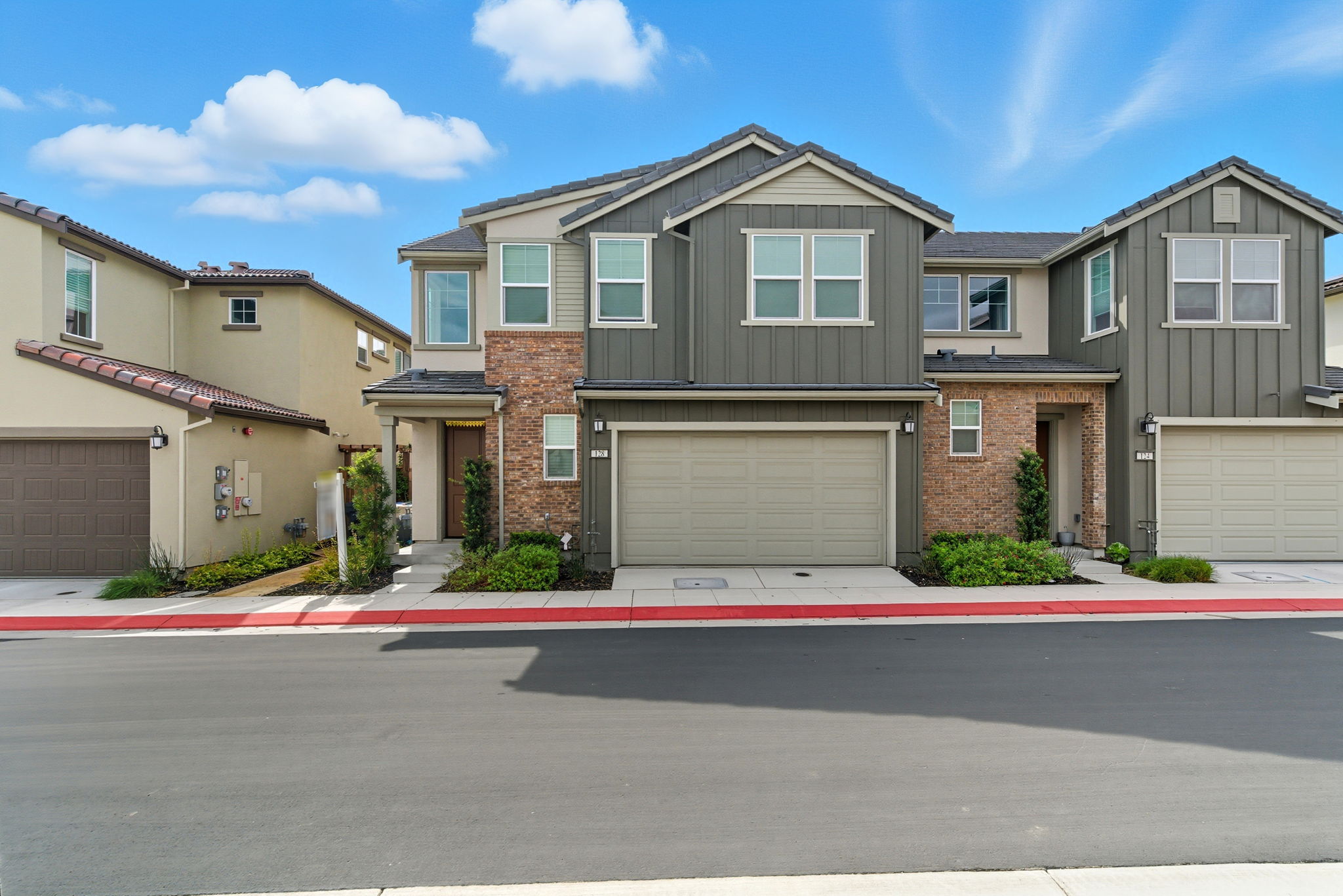 Sold property at 128 E Calder Dr, Tracy, CA 95391